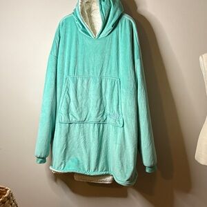 Comfy Oversized Teal Hoodie Blanket